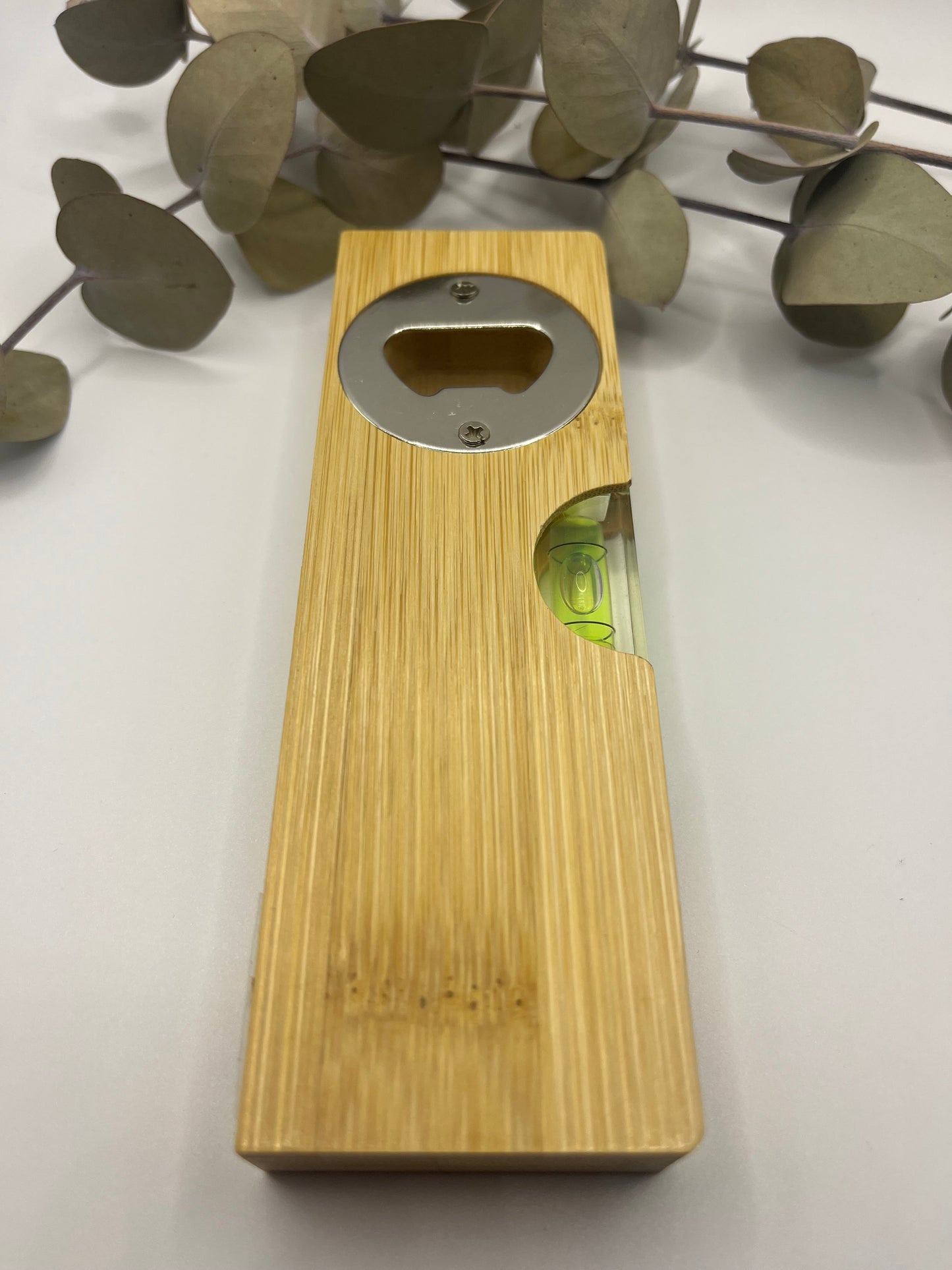 Personalisierte Wasserwaage mit Flaschenöffner