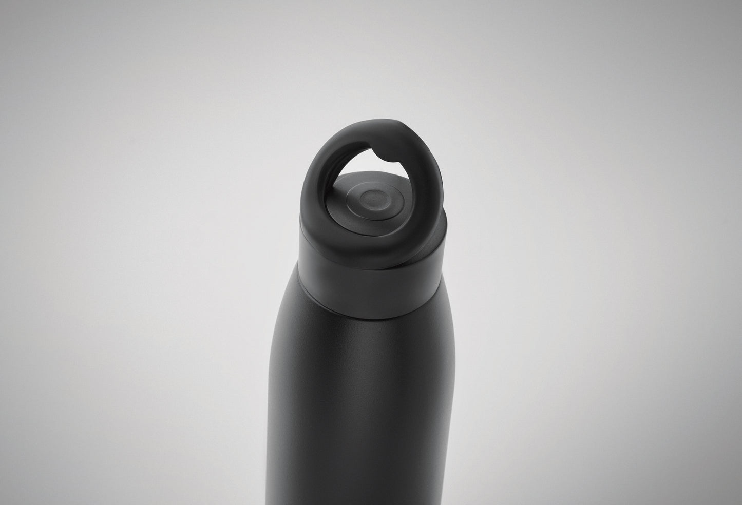 Doppelwandige Flasche aus recyceltem Edelstahl (90 % recycelter Edelstahl und 10 %