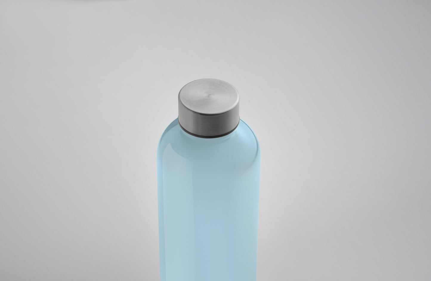 Trinkflasche aus RPET. Auslaufsicher. Füllmenge: 1000 ml.