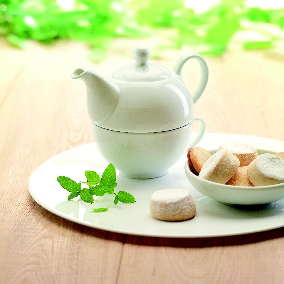 Tee-Set 2in1. Teekanne (Füllmenge: 400 ml) und Tasse. Verpackt in schwarzem Geschenkkarton.