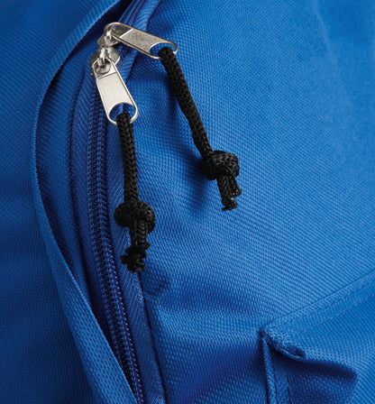 Rucksack mit Fronttasche und Reißverschluss. 600D Polyester