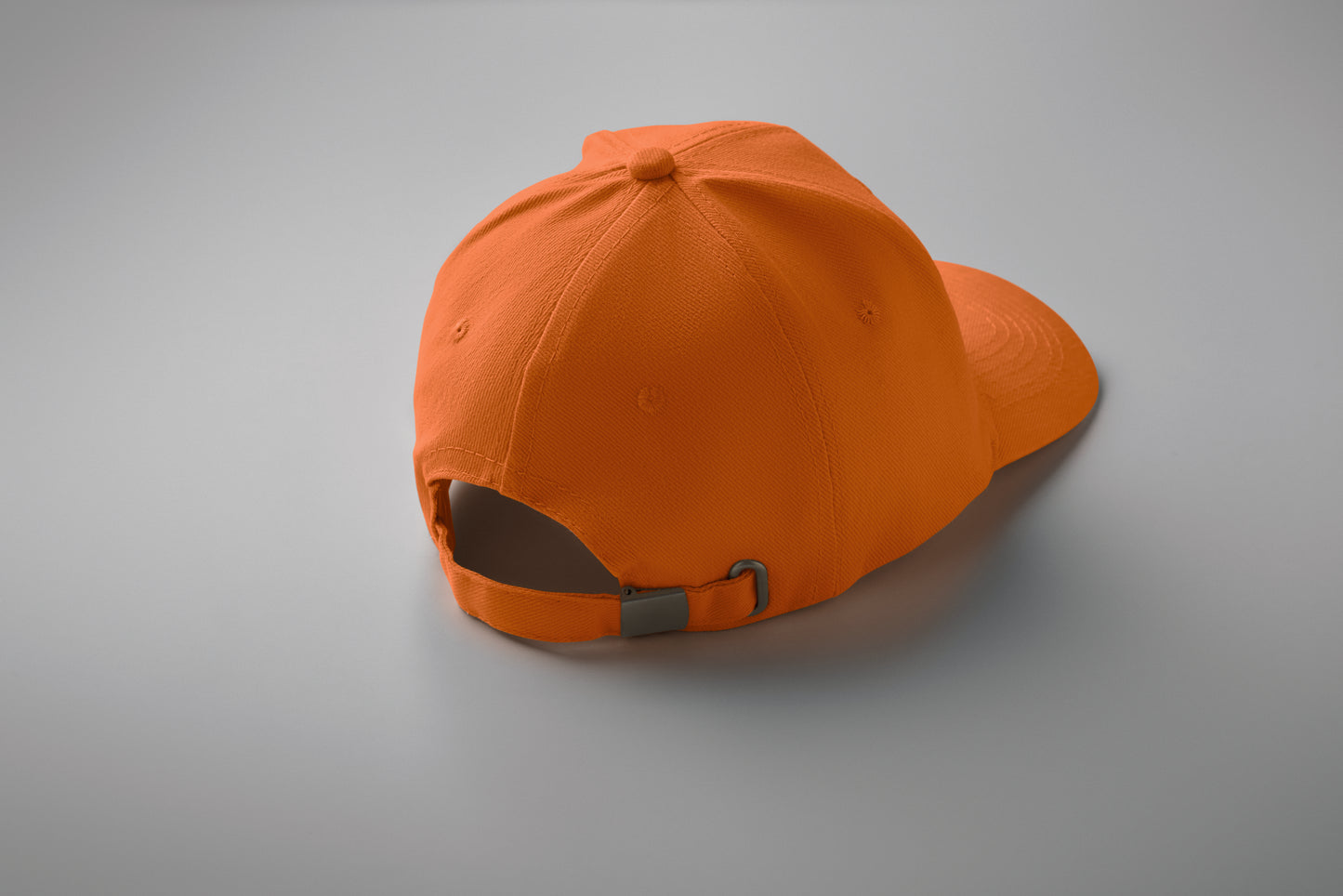 6-Panel-Baseball Cap aus gebürsteter Baumwolle 260 g/m² mit Schnalle aus Edelstahl. Größe