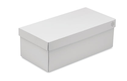 Leichte Sneaker aus PU mit Gummisohle und Schnürsenkeln aus Polyester. Größe: 41.