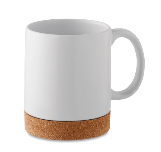 Becher aus Keramik mit Korkboden. Füllmenge: 280 ml. Kork ist ein 100%
