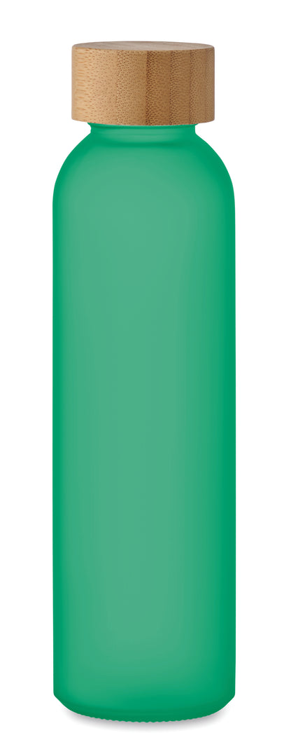Glasflasche mit gefrosteter Oberfläche und Deckel aus Bambus. Auslaufsicher. Füllmenge: 500 ml.
