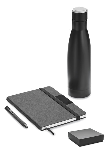 Elegantes 3teiliges Geschenk-Set: DIN A5 Notizbuch mit gebundenem Hard Cover aus RPET.