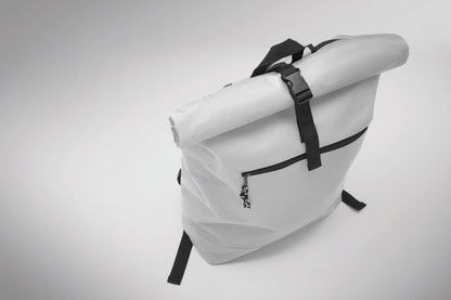 15'''' Rolltop-Rucksack mit Laptopfach aus 600D-Polyester. Gepolsterter Rücken und verstärkter Boden. Fronttasche