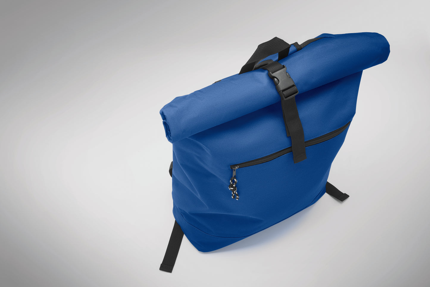 15'''' Rolltop-Rucksack mit Laptopfach aus 600D-Polyester. Gepolsterter Rücken und verstärkter Boden. Fronttasche