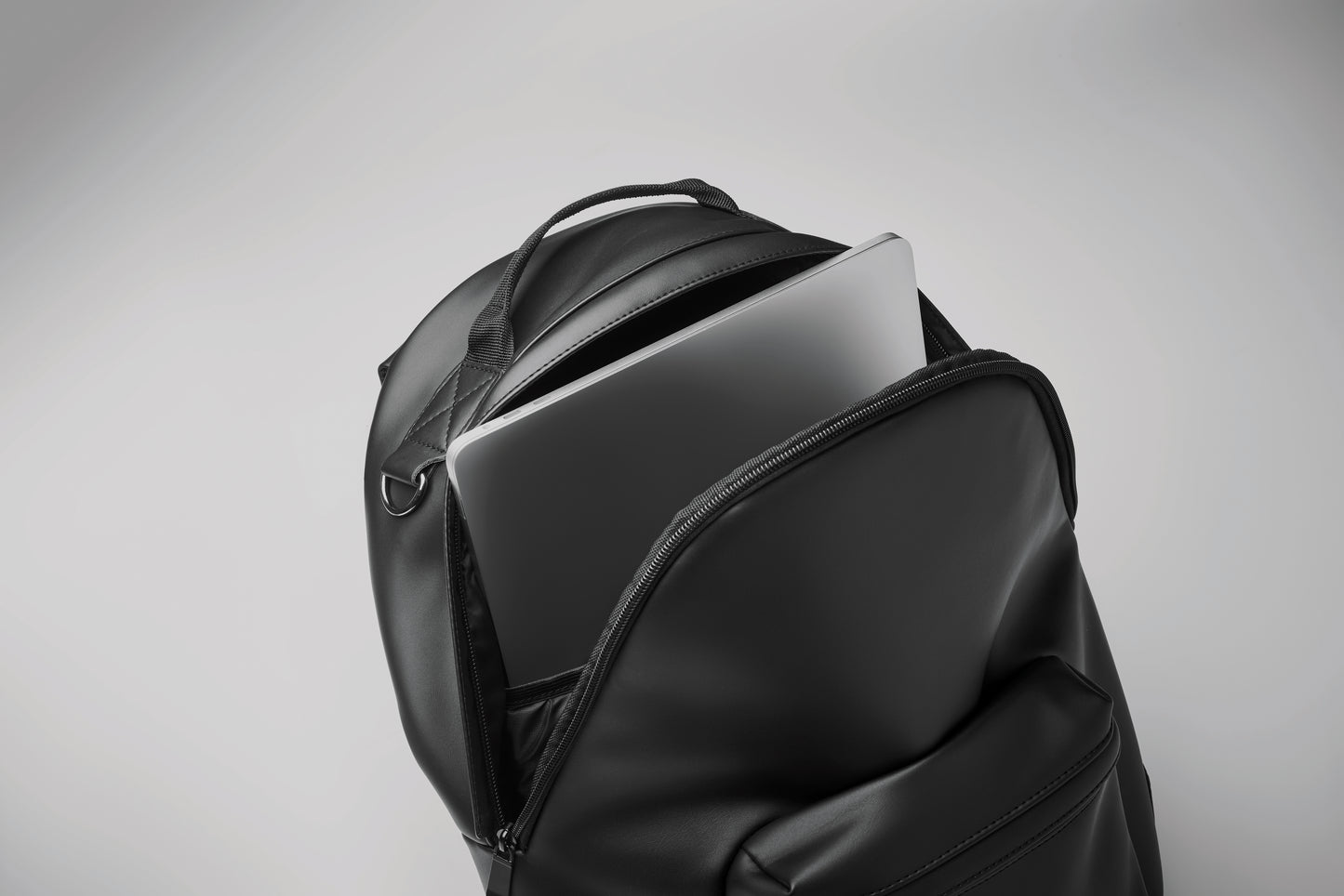 Rucksack aus weichem PU. 15'''' Laptop Fach. Fronttasche mit Reißverschluss. Gepolsterter Rücken