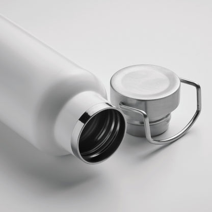 Doppelwandige Flasche aus recyceltem Edelstahl. Deckel mit Henkel und Korkboden. Auslaufsicher. Füllmenge: