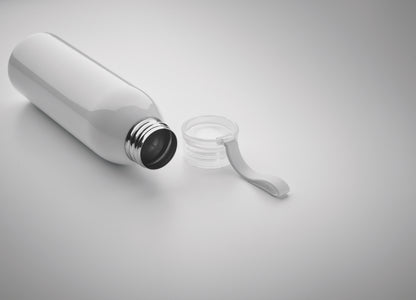 Einwandige Trinkflasche aus Edelstahl mit PP-Deckel und Silikonaufhänger. Füllmenge: 650 ml. Da