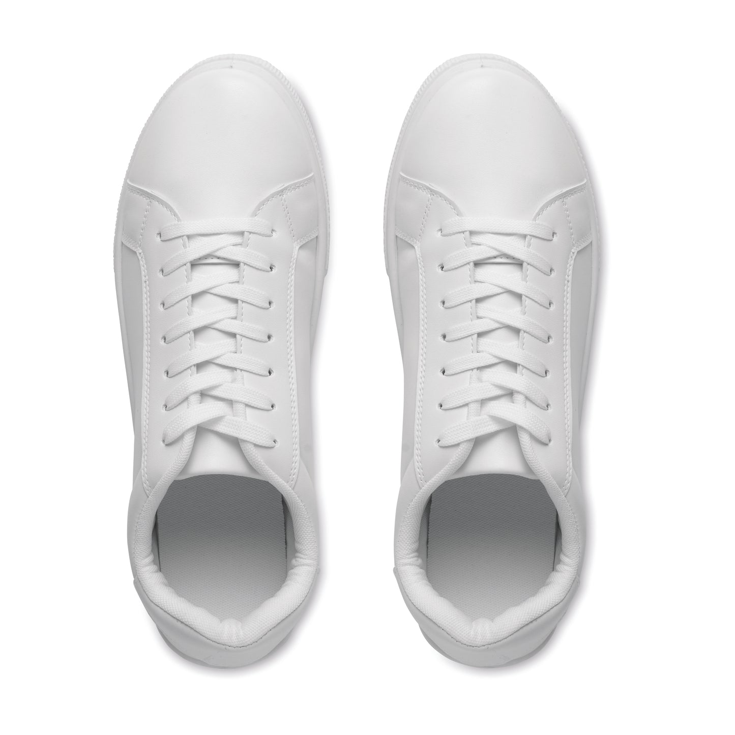 Leichte Sneaker aus PU mit Gummisohle und Schnürsenkeln aus Polyester. Größe: 46.