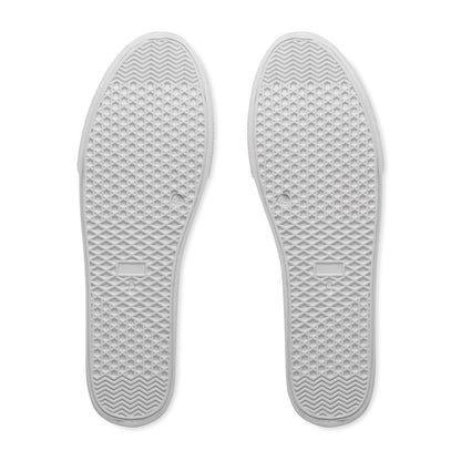Leichte Sneaker aus PU mit Gummisohle und Schnürsenkeln aus Polyester. Größe: 47.