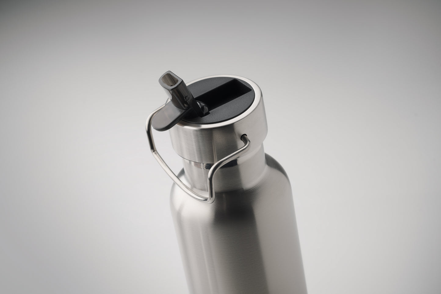 Doppelwandige Vakuum-Isolierflasche aus recyceltem Edelstahl (90% recycelter Edelstahl und 10% Edelstahl) mit