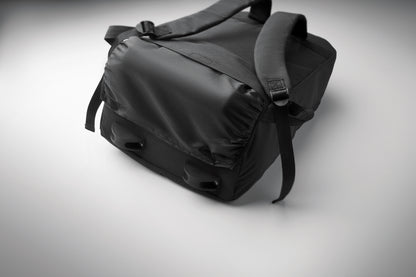 15'''' Laptop-Rucksack aus 600D RPET-Polyester. Internes 15'''' Laptopfach Reißverschlusstasche vorne zwei seitliche