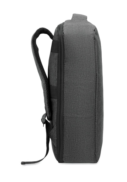 Schlanker 15'''' Laptop-Rucksack aus 300D RPET mit 210D RPET-Futter. Laptopfach 2 Innentaschen