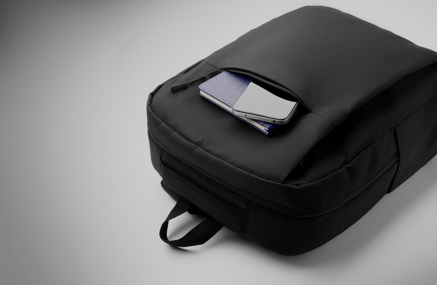15'''' Laptop-Rucksack aus 600D RPET Polyester mit 210D Futter. 15'''' Laptopfach 10''''