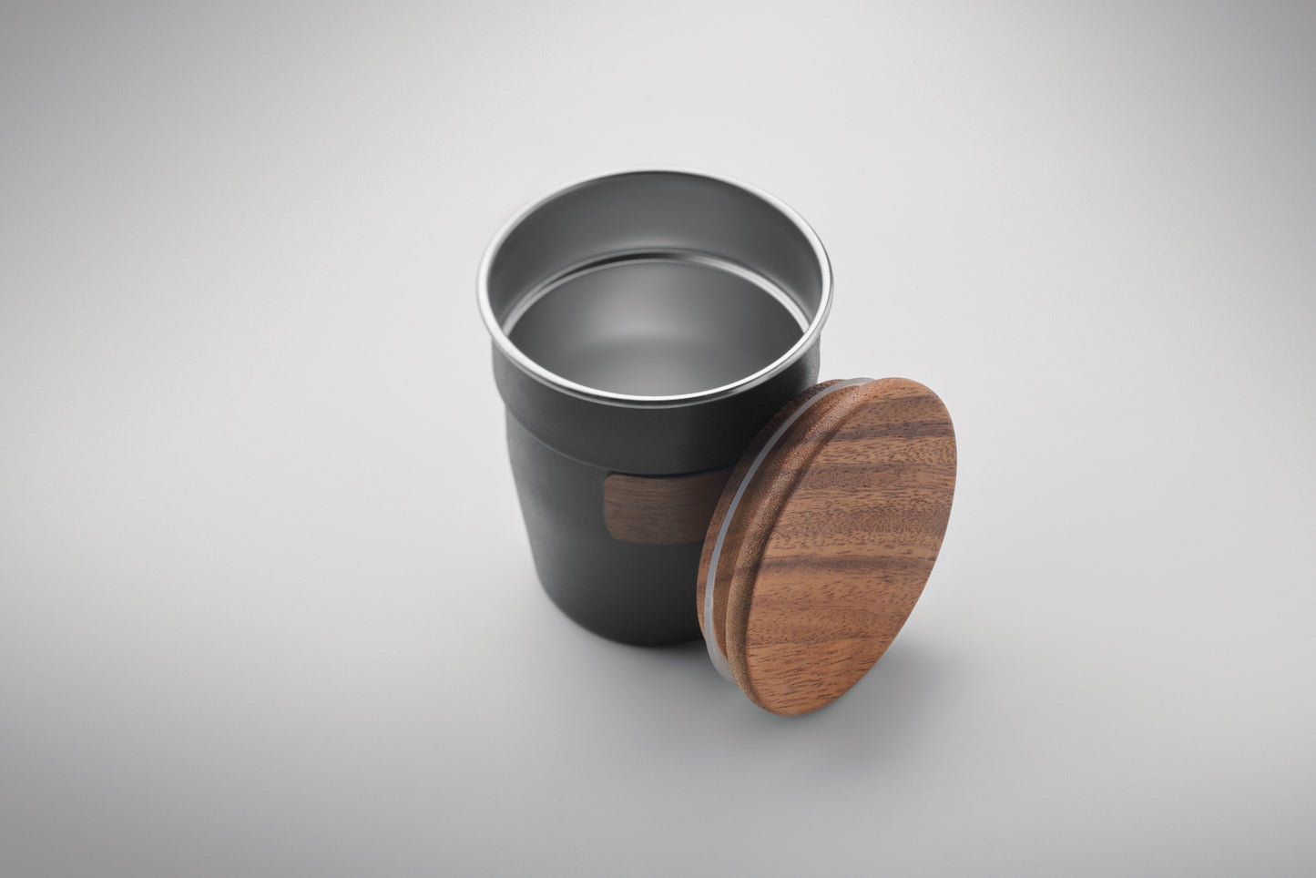 Einwandiger Becher aus recyceltem Edelstahl (90 % recycelter Edelstahl und 10 %