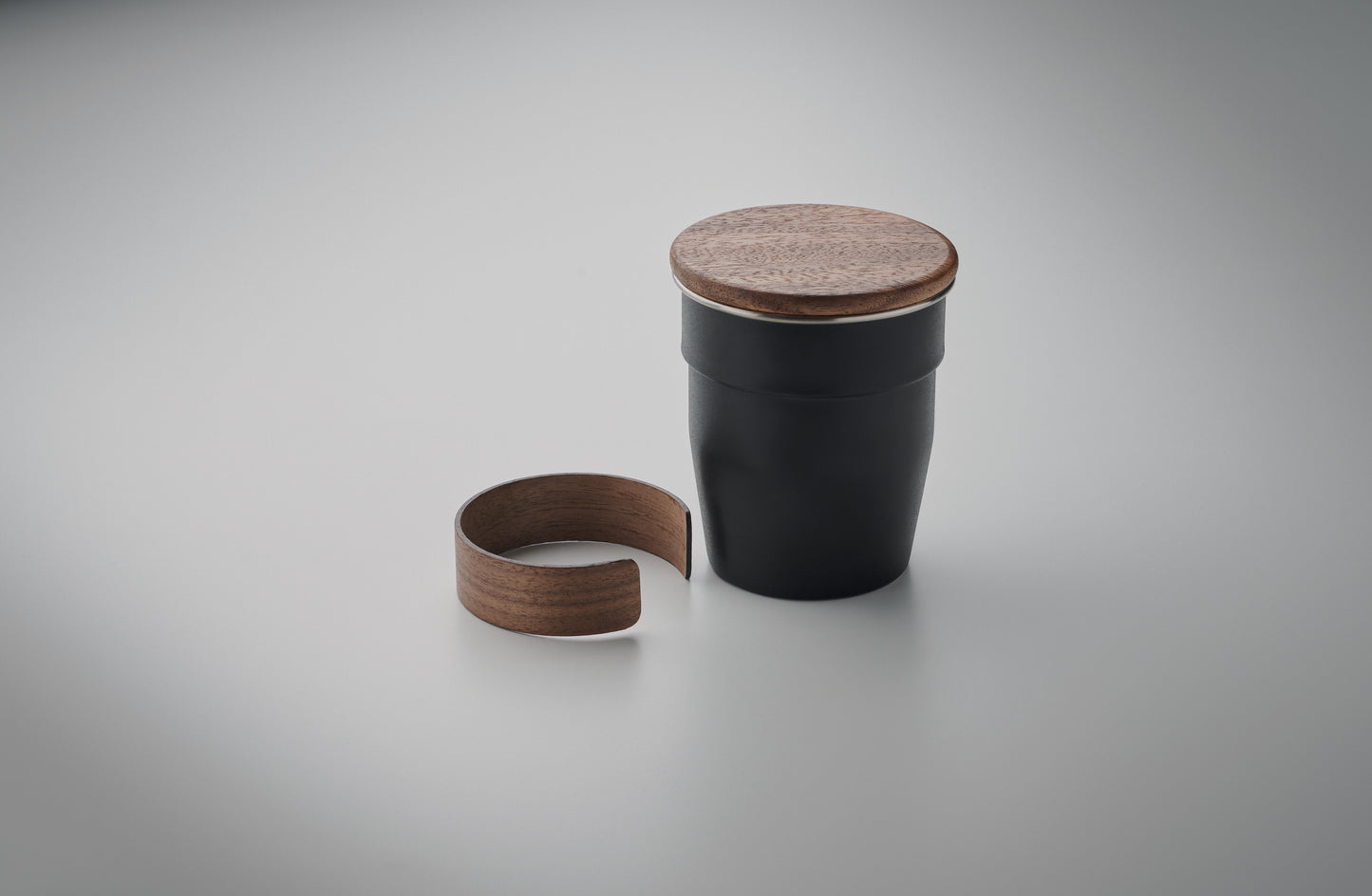 Einwandiger Becher aus recyceltem Edelstahl (90 % recycelter Edelstahl und 10 %