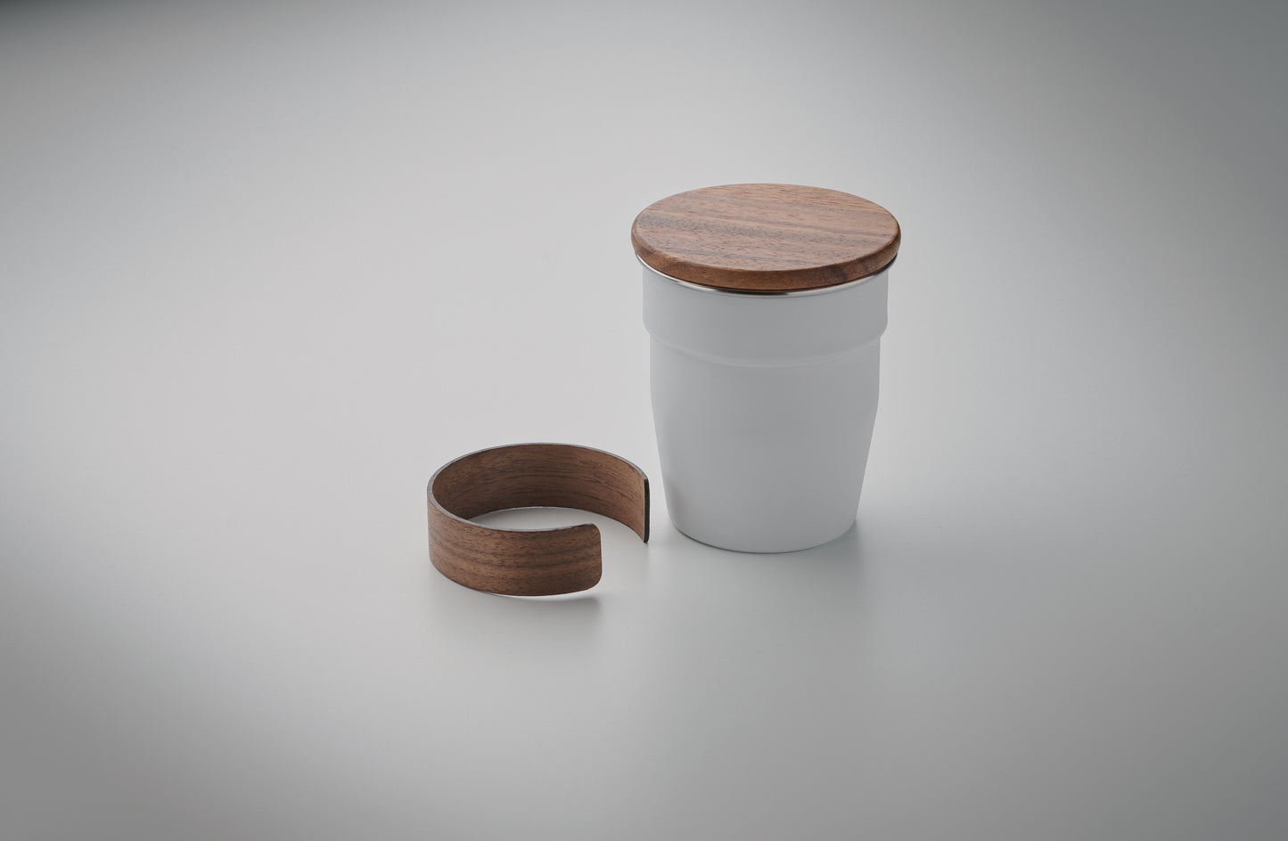 Einwandiger Becher aus recyceltem Edelstahl (90 % recycelter Edelstahl und 10 %