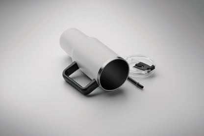 Doppelwandiger Becher aus recyceltem Edelstahl (90 % recycelter Edelstahl und 10 %