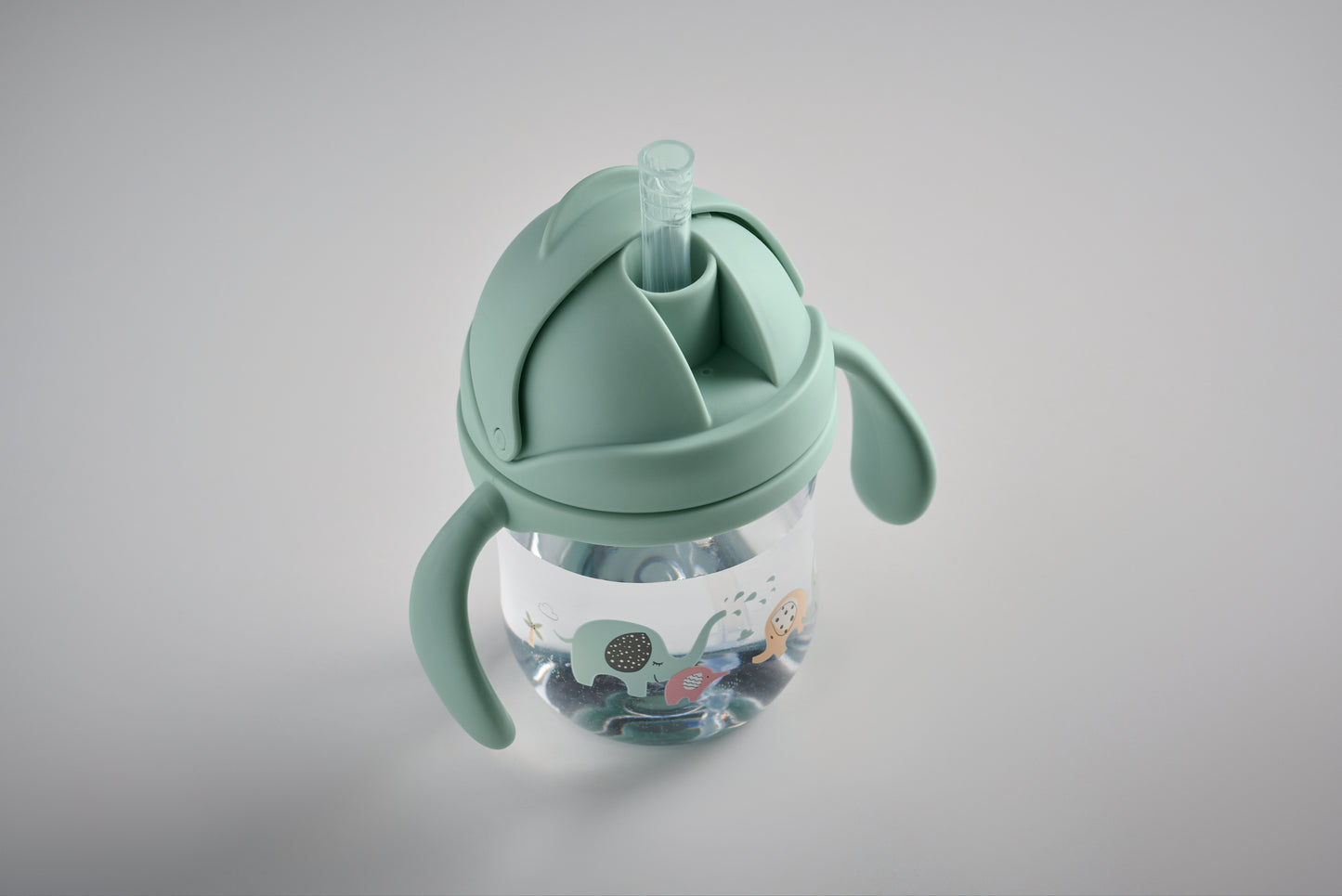 Baby-Trinklernbecher aus Tritan. Füllmenge: 250 ml.