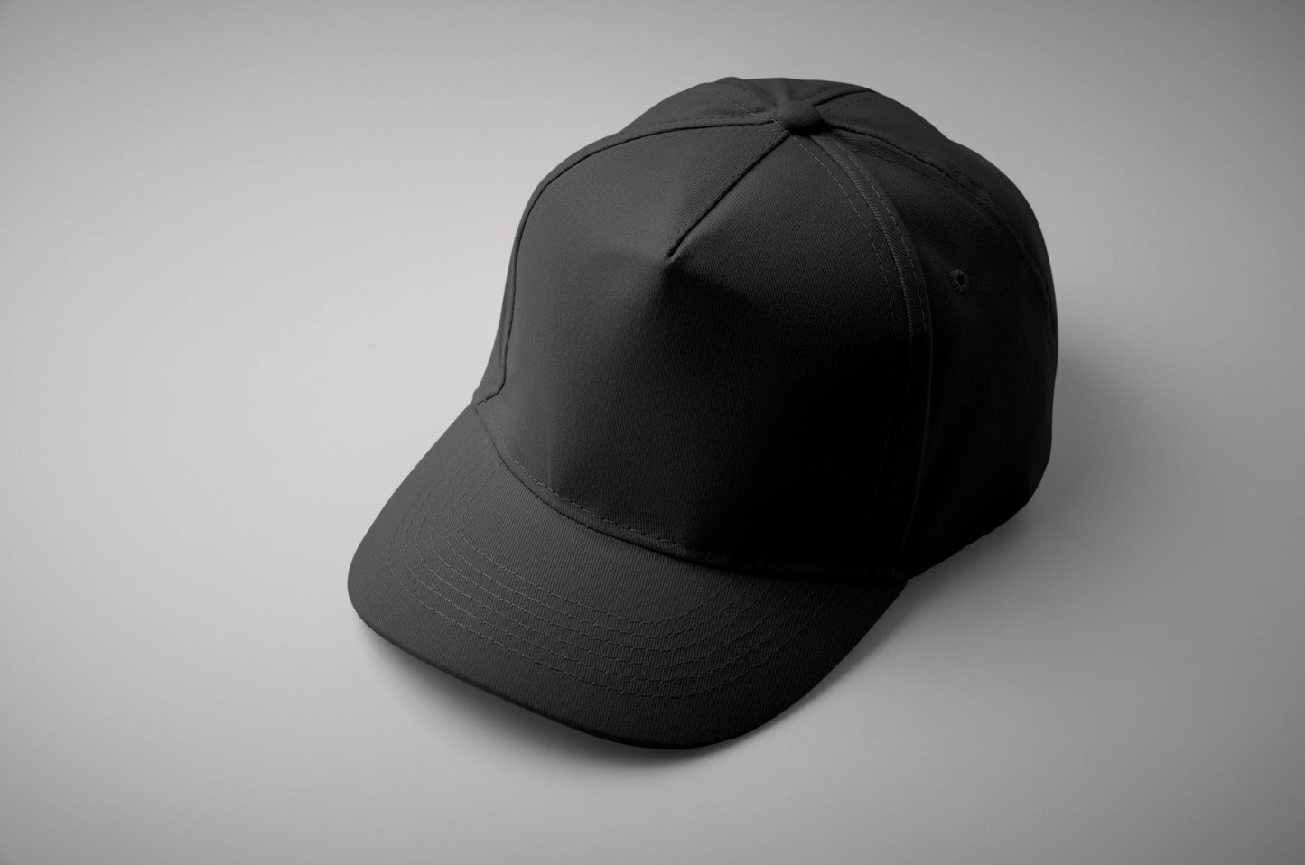 5-Panel-Baseball Cap aus Baumwolltwill 180 g/m² mit verstellbarem Klettverschluss.