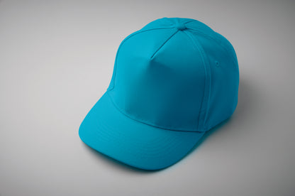 5-Panel-Baseball Cap aus Baumwolltwill 180 g/m² mit verstellbarem Klettverschluss.