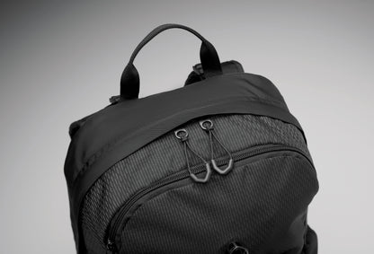 Wander-Rucksack 18L aus wasserabweisendem 420D Nylon mit Reflektorstreifen und 15'''' Laptop-Fach. Reißverschlussfach