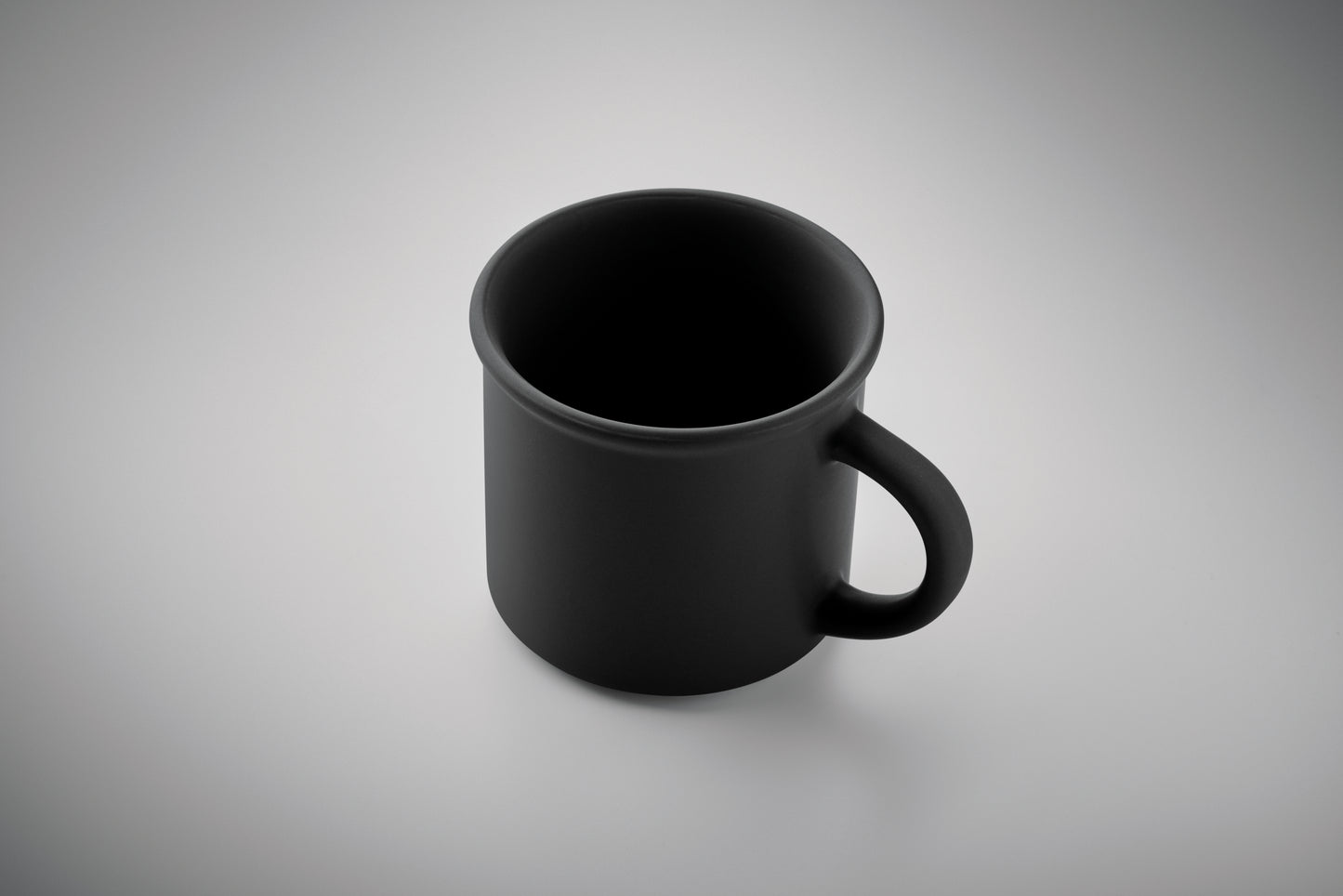 Kaffeebecher aus Keramik im Vintage Look. Mattes Finish. Füllmenge: 300ml.