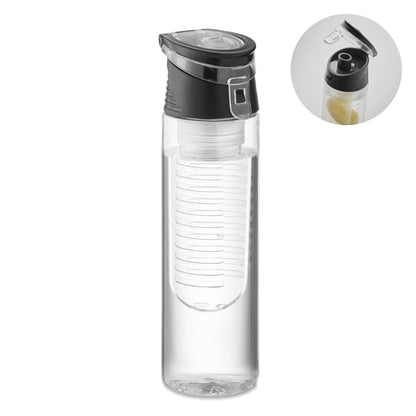 Trinkflasche aus RPET mit entnehmbarem Frucht-Aromafach. Henkel und auslaufsicherer Deckel. Füllmenge: 500