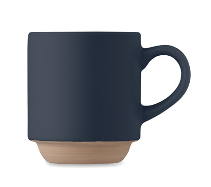 Kaffeebecher aus Keramik. Stapelbar. Füllmenge: 170ml.