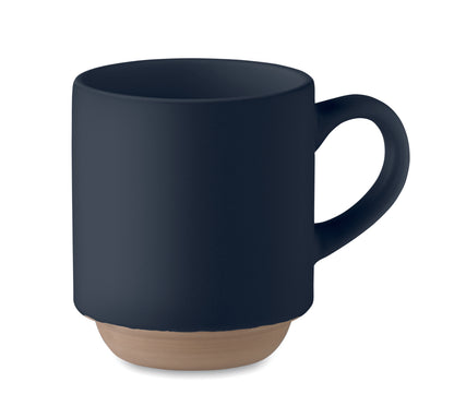 Kaffeebecher aus Keramik. Stapelbar. Füllmenge: 170ml.