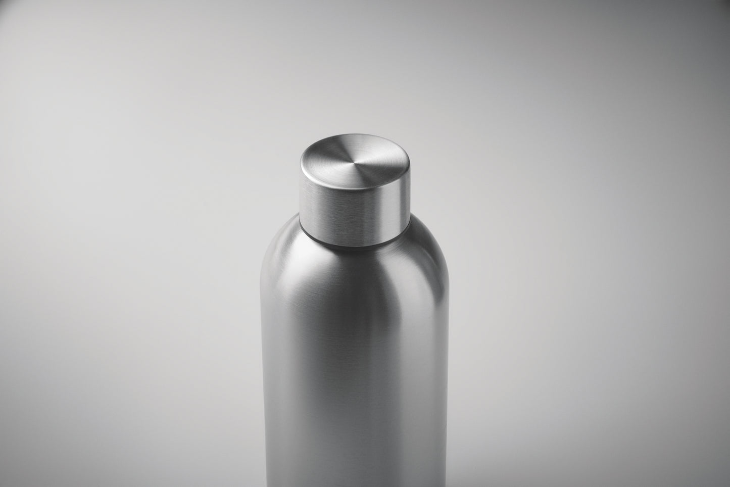 Einwandige Flasche aus recyceltem Edelstahl (90 % recycelter Edelstahl und 10 %