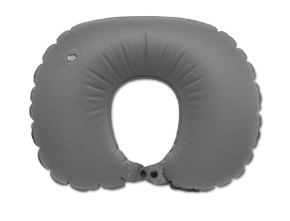 Schnell aufblasbares Reisekissen (50% PET und 50% TPU). Integrierte Pumpe und Luft-Ablass-Funktion.