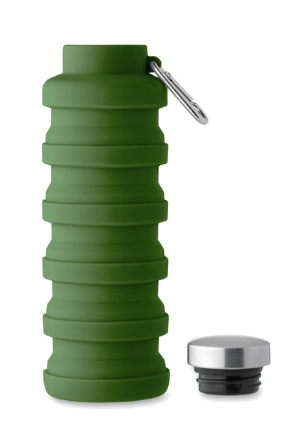 Faltbare Flasche aus Silikon. Verschluss aus Edelstahl und Karabiner aus Aluminium. Der