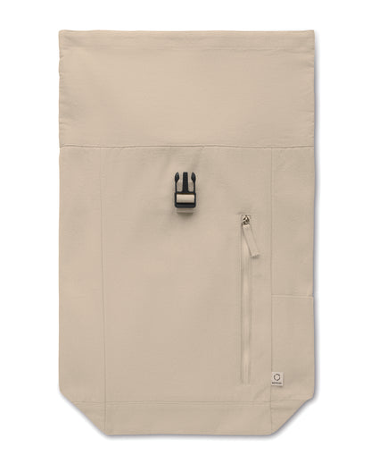 Rolltop-Rucksack mit Klettverschluss aus 390 g/m² (recycelte Baumwolle 80% und recycelter Polyester