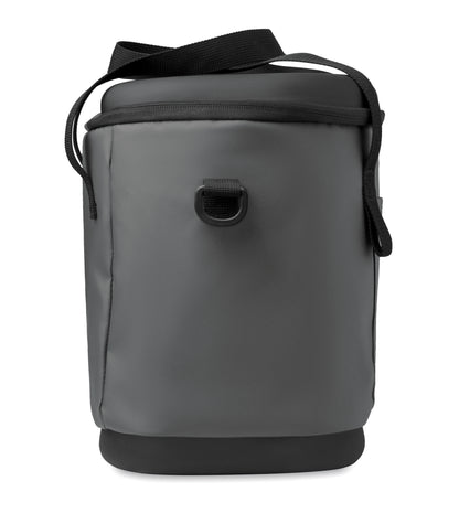 Kühltasche aus 50C-Plane. Ober- und Unterseite aus festem PEVA. Front- und Innentasche