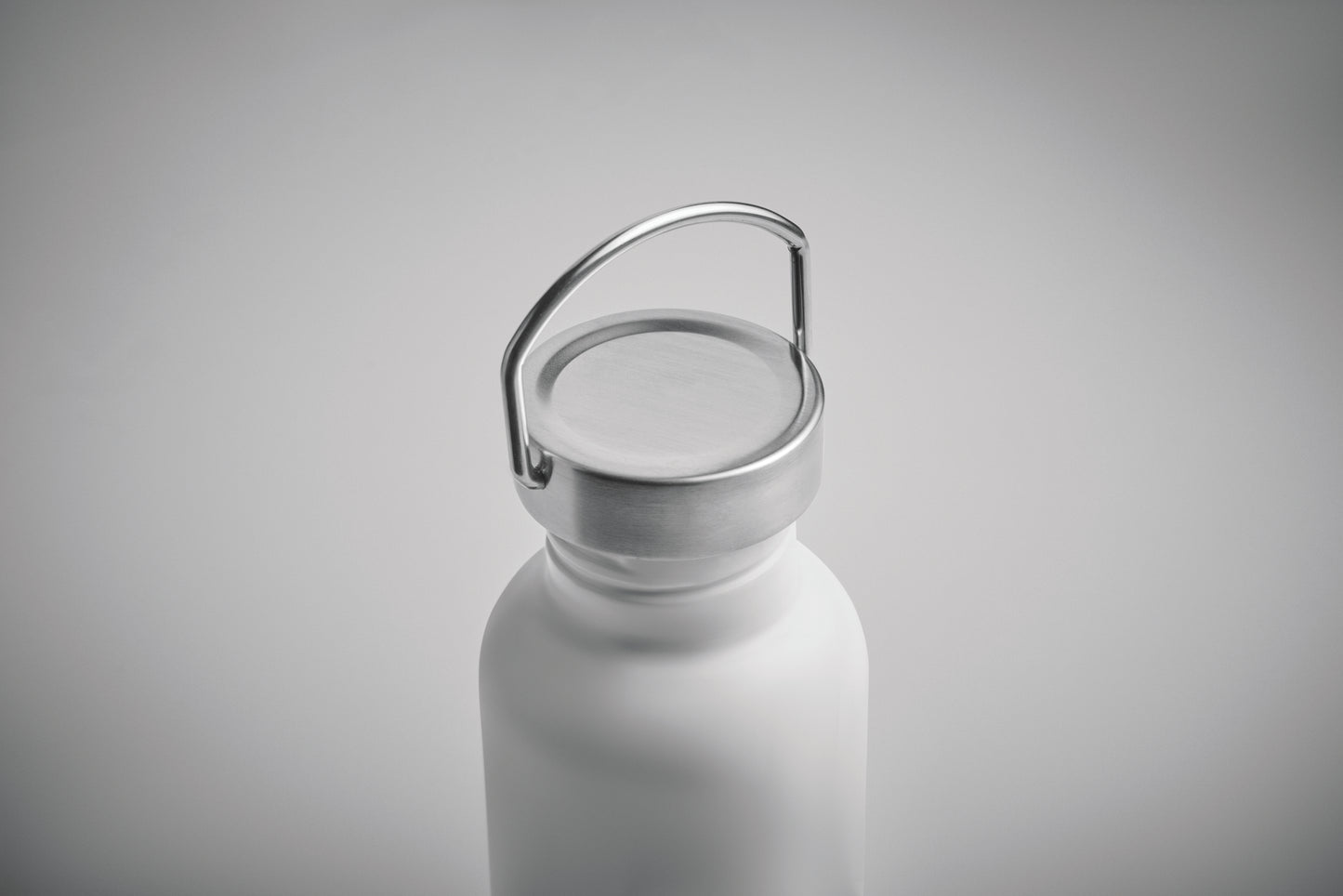 Einwandige Flasche aus recyceltem Edelstahl (90 % recycelter Edelstahl und 10 %