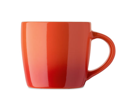 Becher aus Keramik mit Farbverlauf. Füllmenge: 300 ml.
