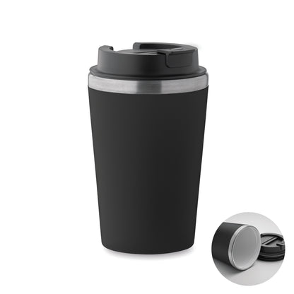 Doppelwandiger Trinkbecher. Äußere Schicht aus PP Innenwand aus recyceltem Edelstahl (90 %