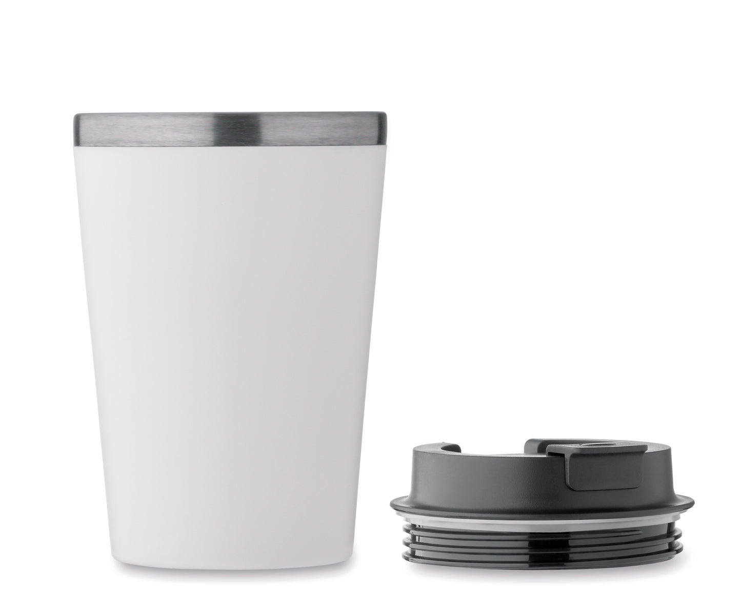 Doppelwandiger Trinkbecher. Äußere Schicht aus PP Innenwand aus recyceltem Edelstahl (90 %