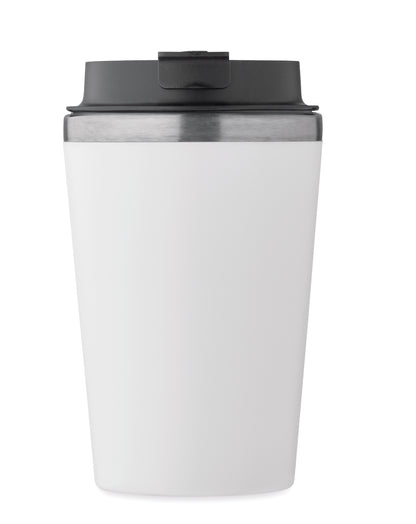 Doppelwandiger Trinkbecher. Äußere Schicht aus PP Innenwand aus recyceltem Edelstahl (90 %