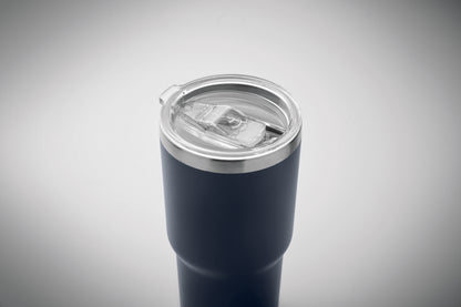 Doppelwandiger Trinkbecher aus recyceltem Edelstahl (90% recycelter Edelstahl und 10% Edelstahl). Deckel