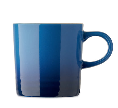 Becher aus Keramik mit Farbverlauf. Füllmenge: 290 ml.