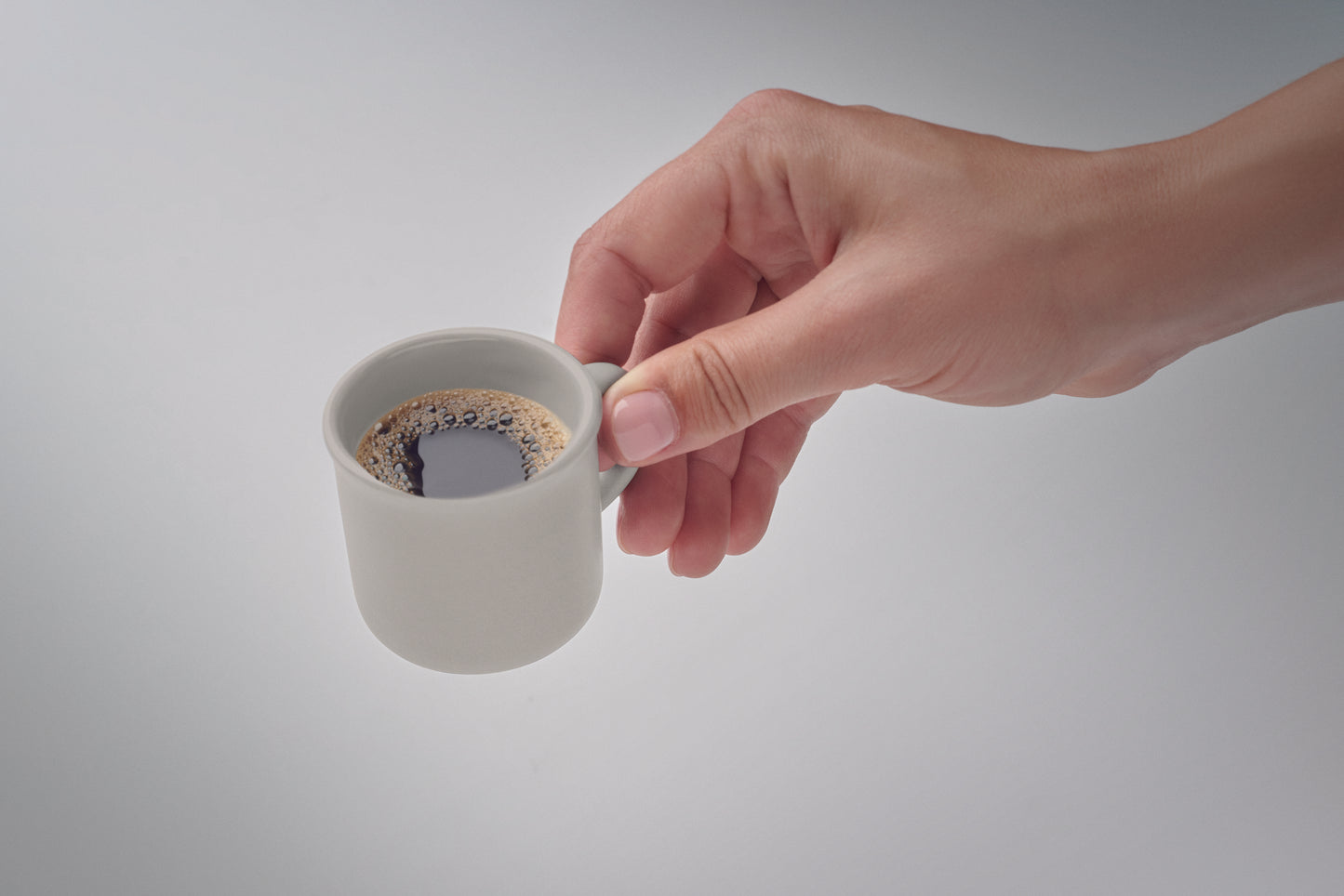 Espresso Tasse aus Keramik. Füllmenge: 40 ml. Einzeln verpackt in weißer Schachtel.