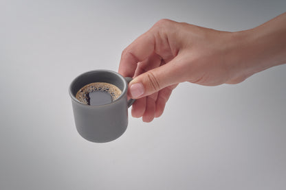 Espresso Tasse aus Keramik. Füllmenge: 40 ml. Einzeln verpackt in weißer Schachtel.