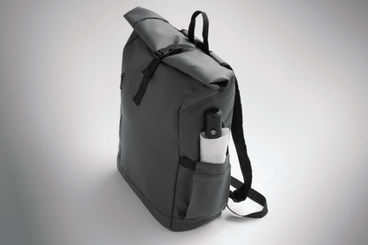 Rolltop-Rucksack aus PU-beschichtetem 600D RPET-Polyester und RPET-Polyesterfutter. 15'' Laptop-Fach. Gepolsterter Netzrücken mit