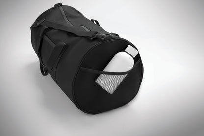 Sport- oder Reisetasche aus 600D RPET Polyester mit PU-Beschichtung. Fronttasche mit Reißverschluss.
