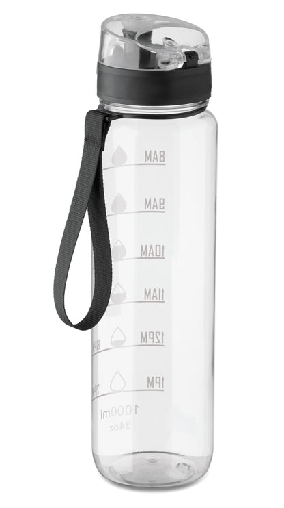 Sport-Trinkflasche aus RPET. Motivierende Zeitmarkierung einhändig zu öffnender Flip-Top-Deckel Sicherheitsverschluss und Trageriemen.